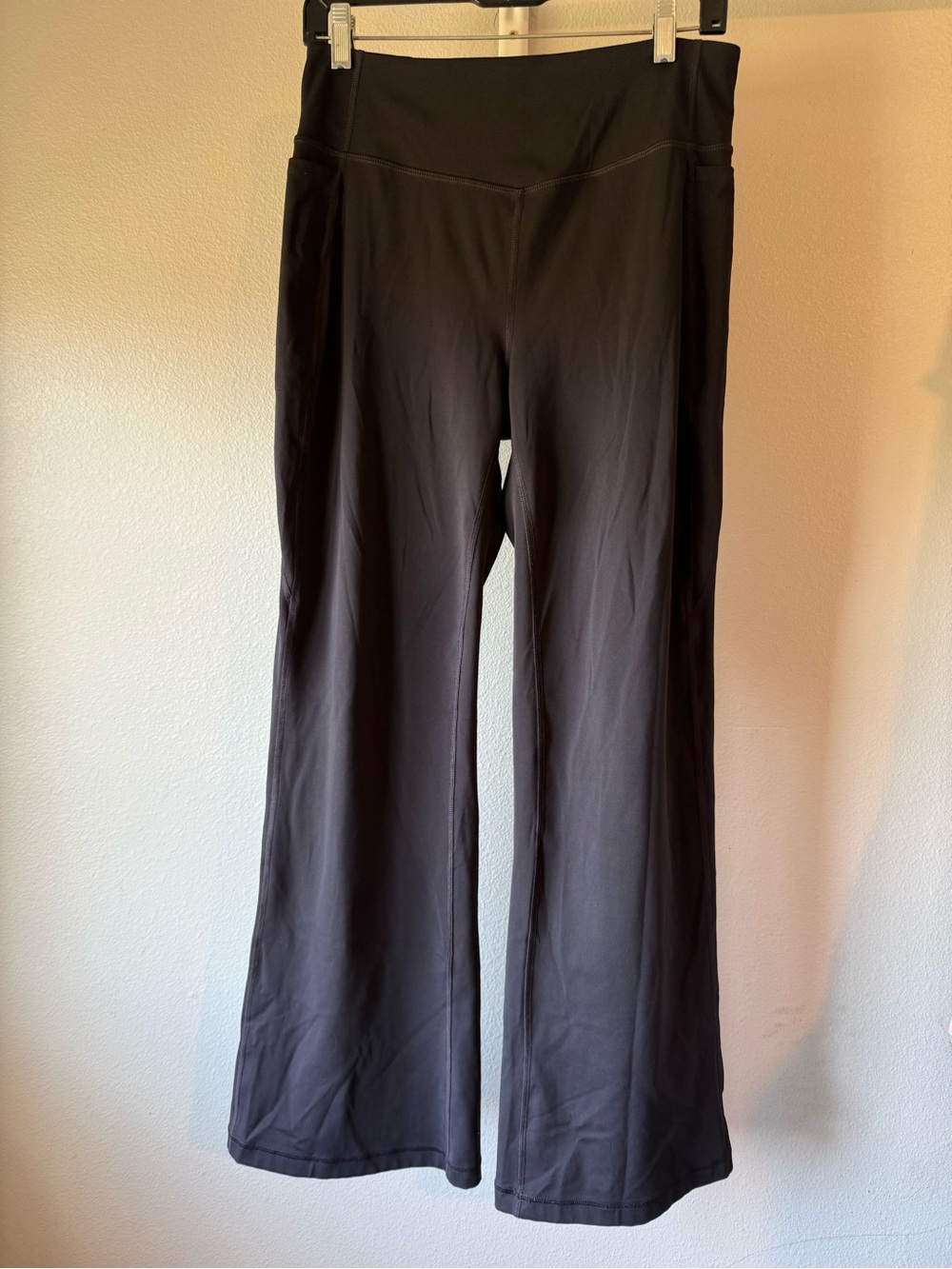 Black Women's Wide-Leg Active Pants